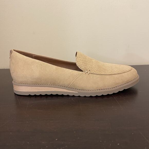 Dr. Scholl's Women's Jet Away Flat Loafer - Picture 3 of 7
